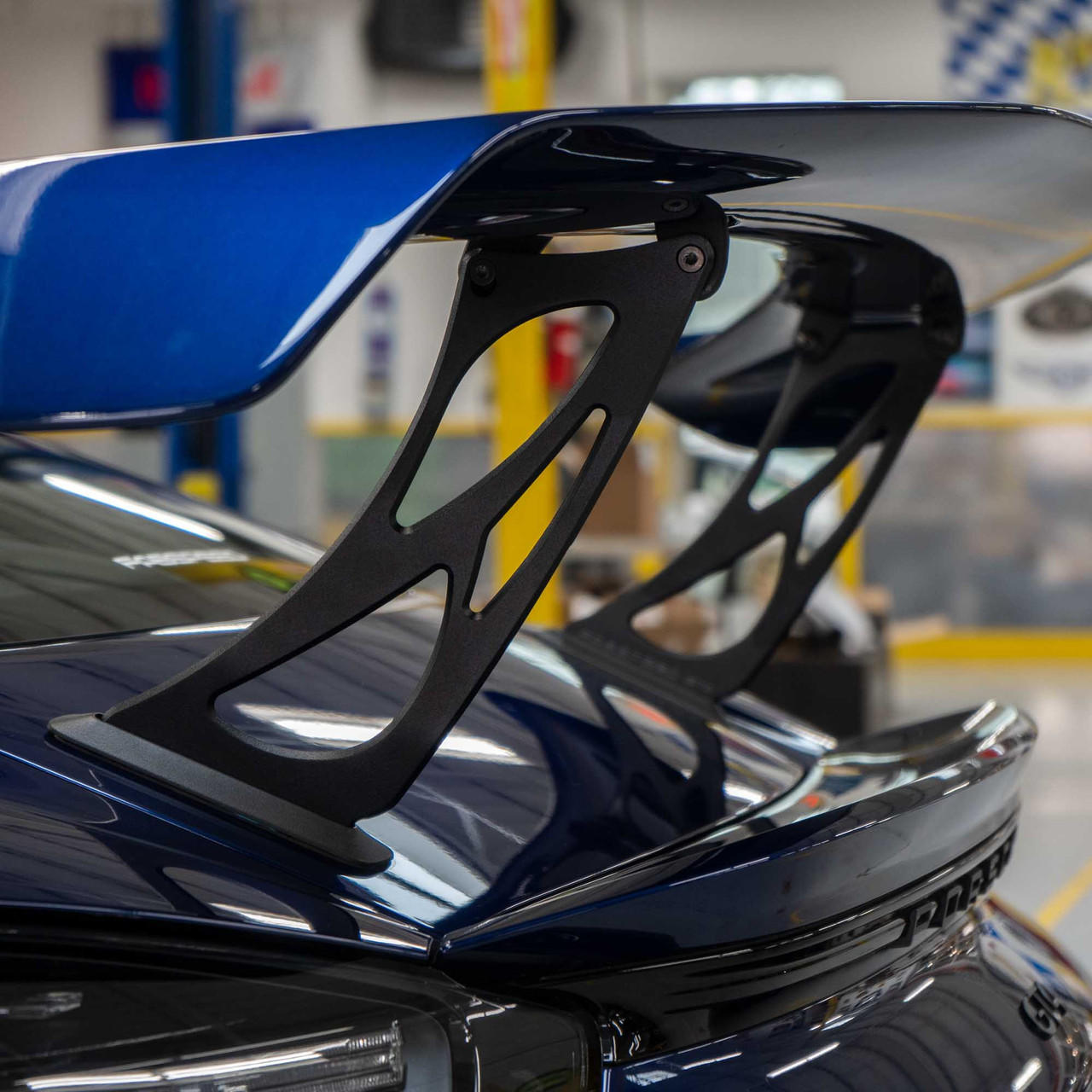 Fabspeed Porsche 981/718 Cayman GT4 Monoblock Wing Risers 2015 Onwards (FS.POR.GT4.MWR.XX)