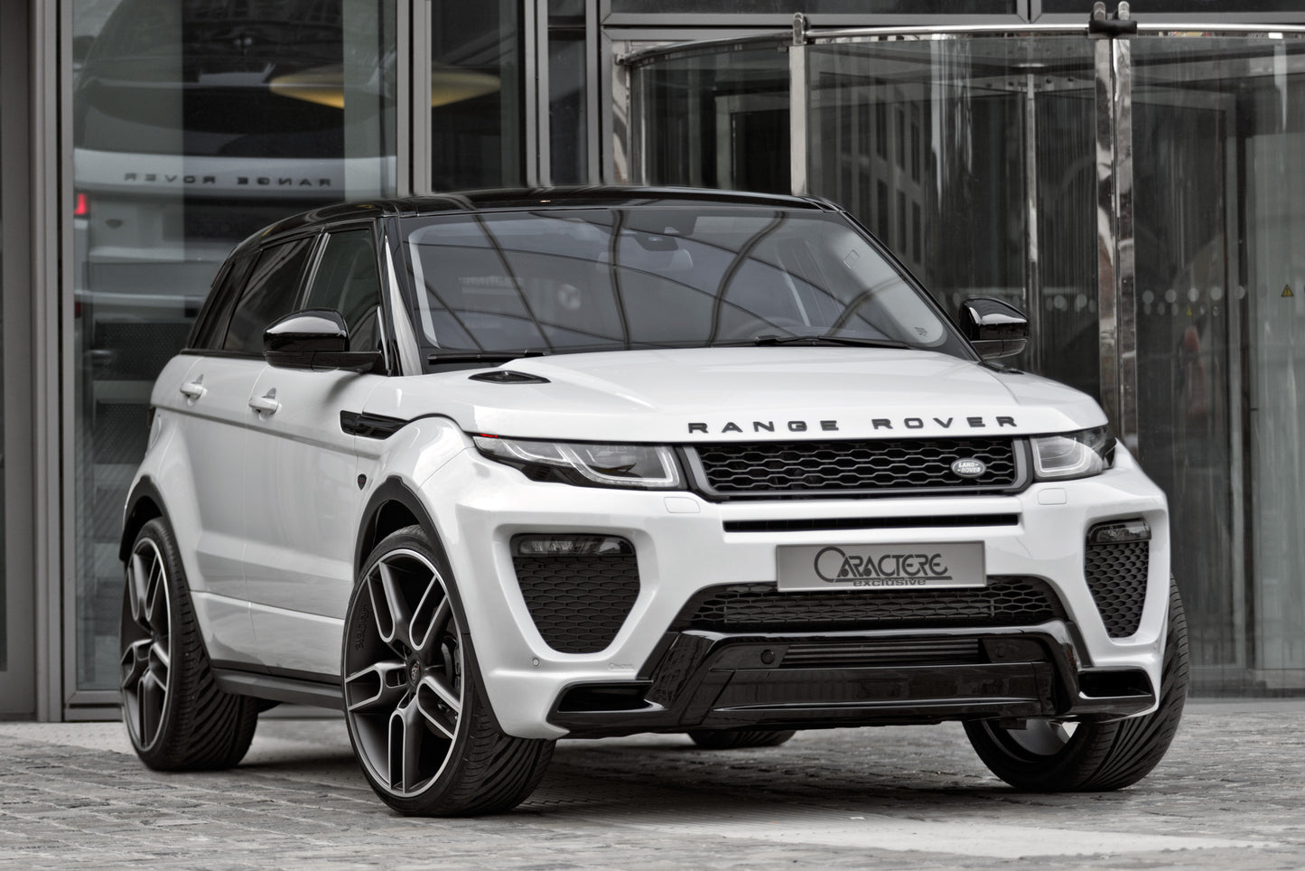 Range Rover Evoque (2016) Caractere Complete Aerodynamic Upgrade Body Kit