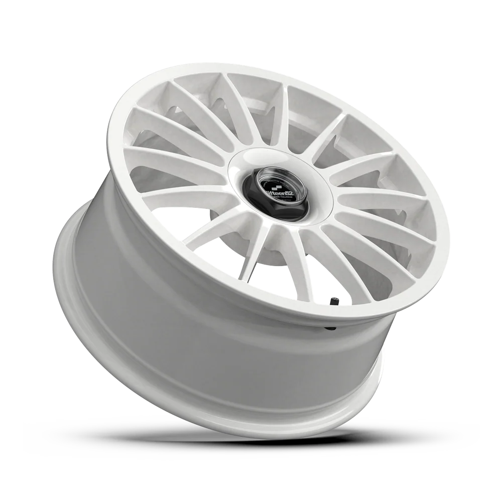 Fifteen52 Wheel (Super Touring-Podium) Rally White/Gloss White