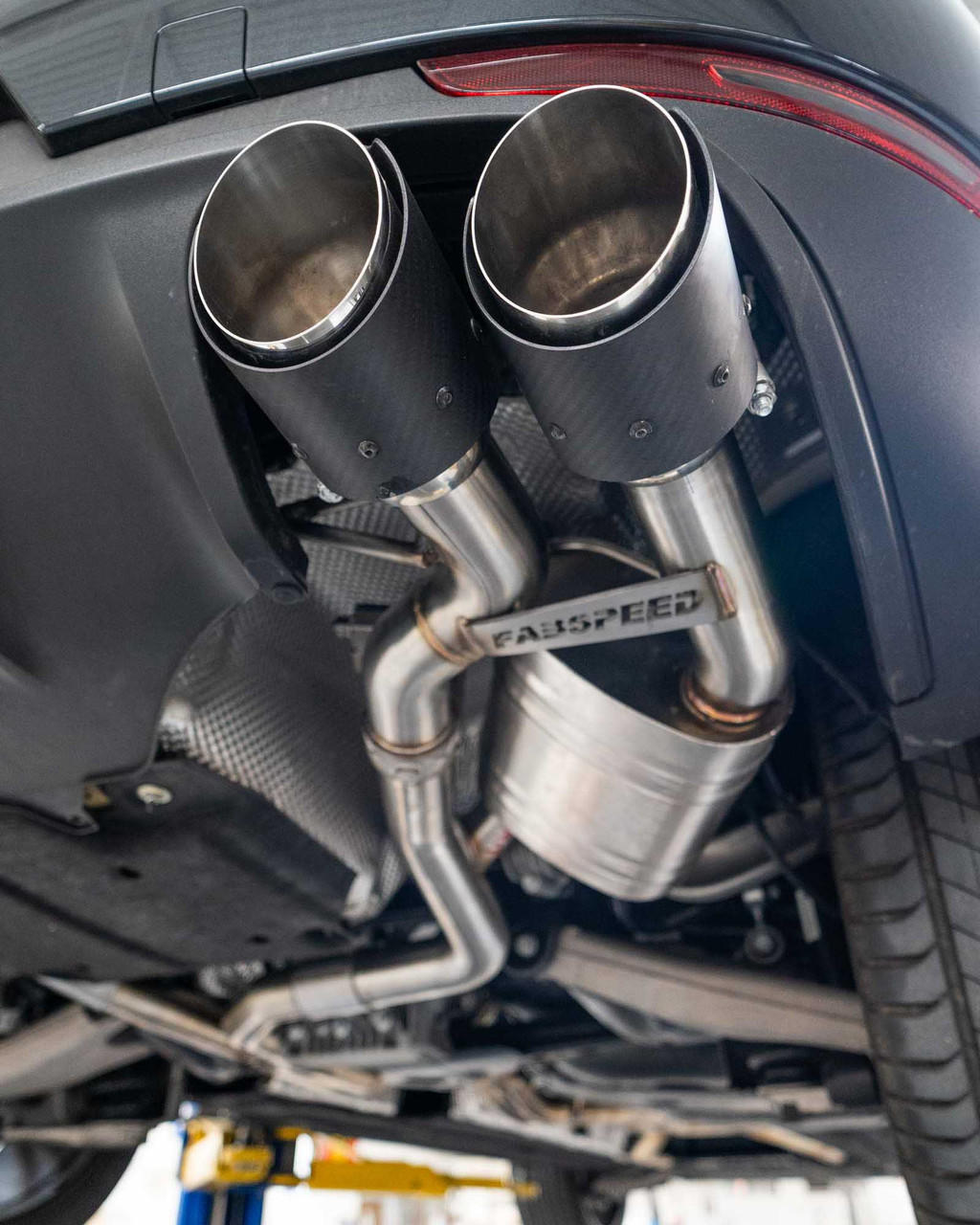 Fabspeed Porsche Macan 2.0L Valvetronic Exhaust System 2019-2022 Onwards (FS.POR.19MCN2L.VLVX)
