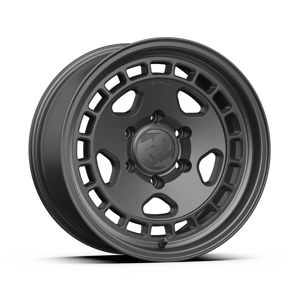 Fifteen52 Wheel (HD Truck-Turbomac HD Classic) Carbon Grey/Satin Gunmetal