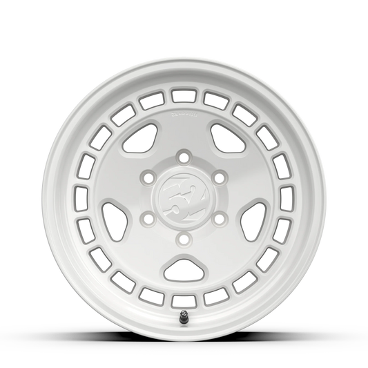 Fifteen52 Wheel (HD Truck-Turbomac HD Classic) Classic White/Gloss White