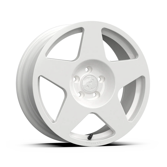 Fifteen52 Wheel (Rally Sport-Tarmac) Rally White/Gloss White