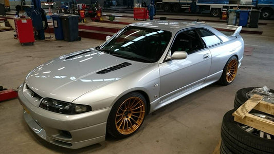 APR Universal Fitment Hood Vents, Long