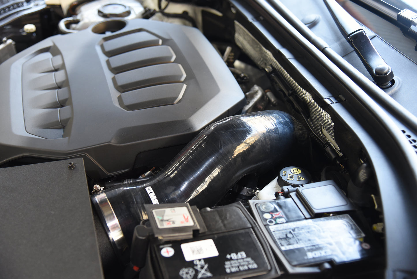 VW Golf MK8 R Intake System + Inlet Kit (VW-MK802)