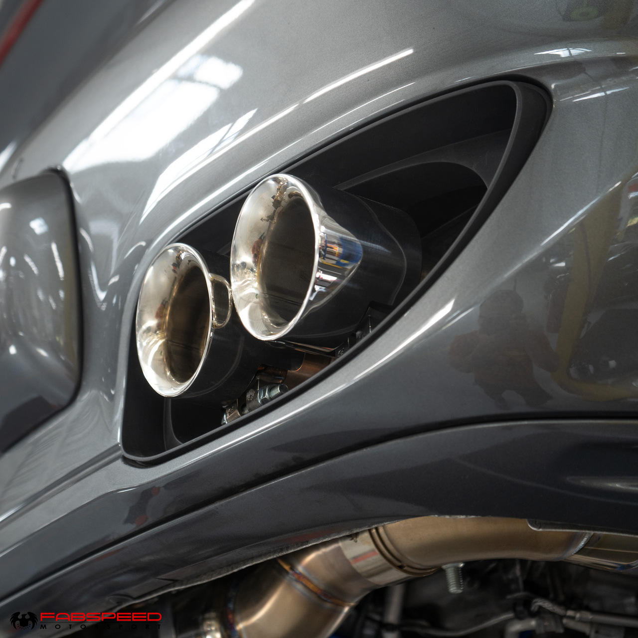Fabspeed Porsche 997.2 Turbo / Turbo S Valvetronic Supersport X-Pipe Exhaust System 2010-2012 (FS.POR.9972T.SSXXVX)