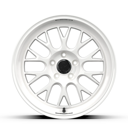 Fifteen52 Wheel (RSR-Holeshot RSR) Rally White/Gloss White