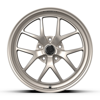 Fifteen52 Wheel (RSR-Sector RSR) White Gold