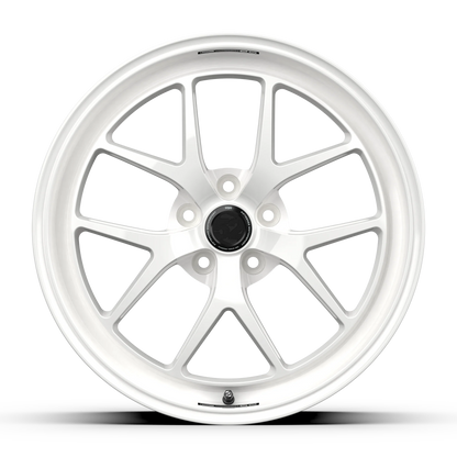 Fifteen52 Wheel (RSR-Sector RSR) Rally White/Gloss White
