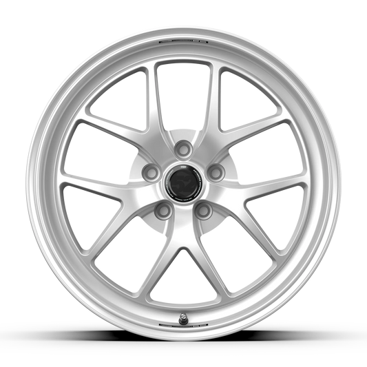 Fifteen52 Wheel (RSR-Sector RSR) Radiant Silver