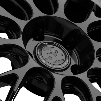 Fifteen52 Wheel (RSR-Holeshot RSR) Gloss Black