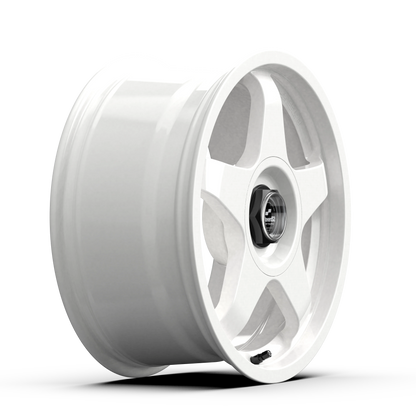 Fifteen52 Wheel (Super Touring-Chicane) Rally White/Gloss White