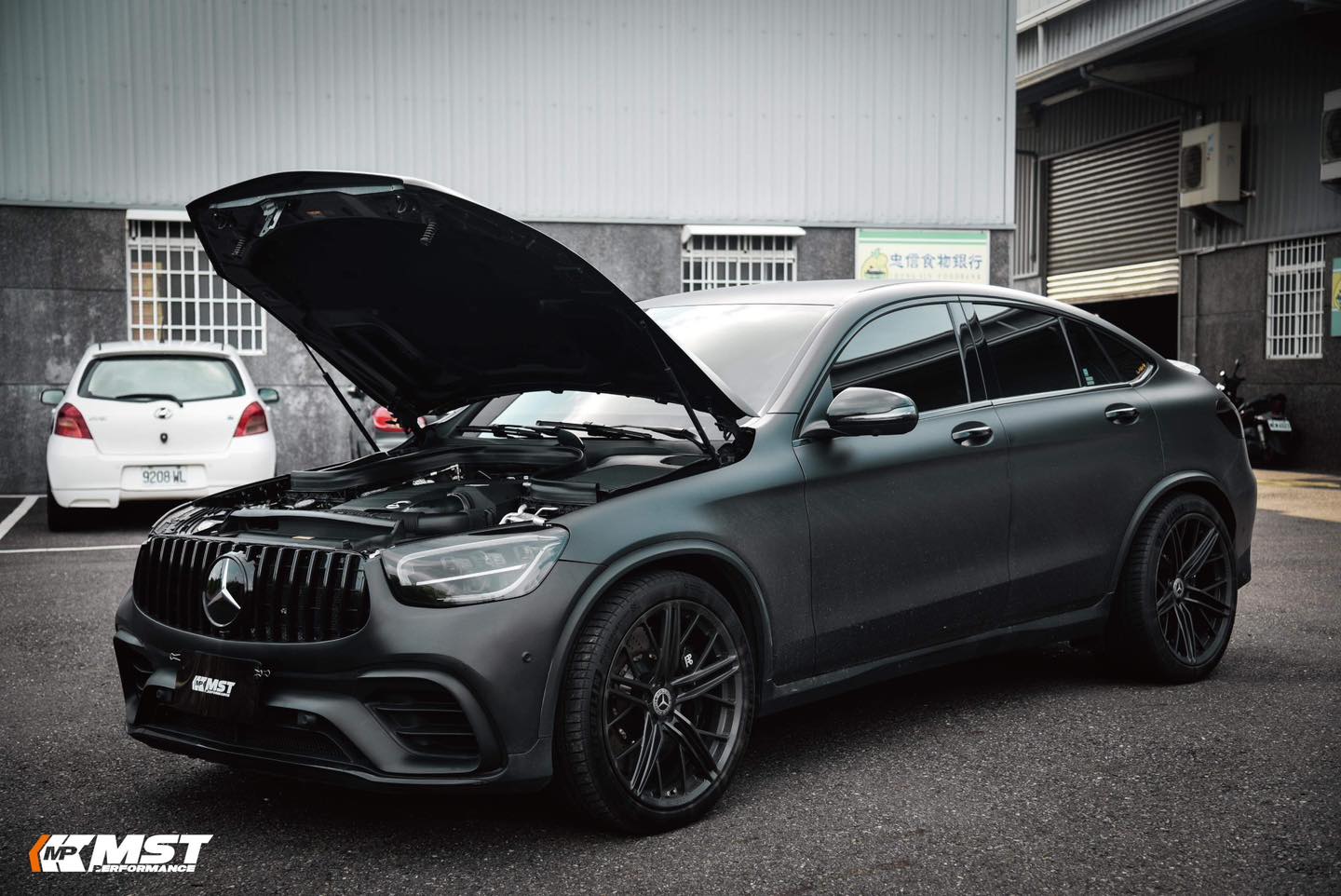 MercedesBenz C300/W205/M264 Intake System (MB-C3002)