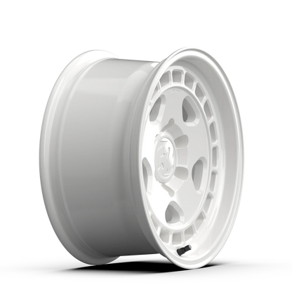 Fifteen52 Wheel (HD Truck-Turbomac HD Classic) Classic White/Gloss White