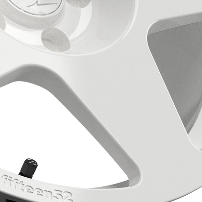 Fifteen52 Wheel (Rally Sport-Tarmac) Rally White/Gloss White