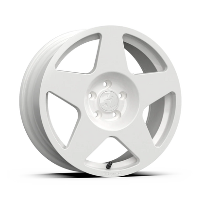 Fifteen52 Wheel (Rally Sport-Tarmac) Rally White/Gloss White