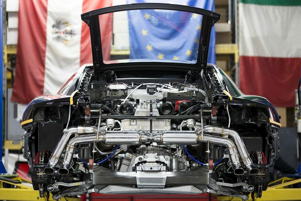 Fabspeed Audi R8 V10 Valvetronic Supersport X-Pipe Exhaust System 2016 - 2018 (FS.AUD.R817V10.VLV)
