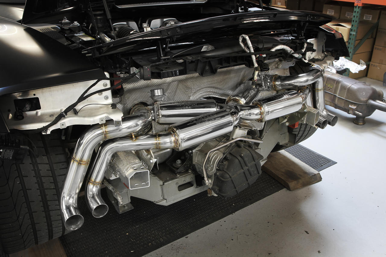 Fabspeed Audi R8 V8 Valvetronic Supersport X-Pipe Exhaust System 2007-2012 (FS.AUD.R8V8.VLV)