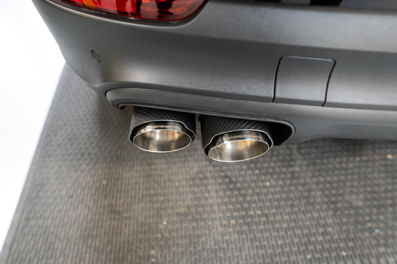 Fabspeed Porsche E3 Cayenne S 2.9L Turbo Deluxe Quad Style Tips (FS.POR.E3S.DLTX)