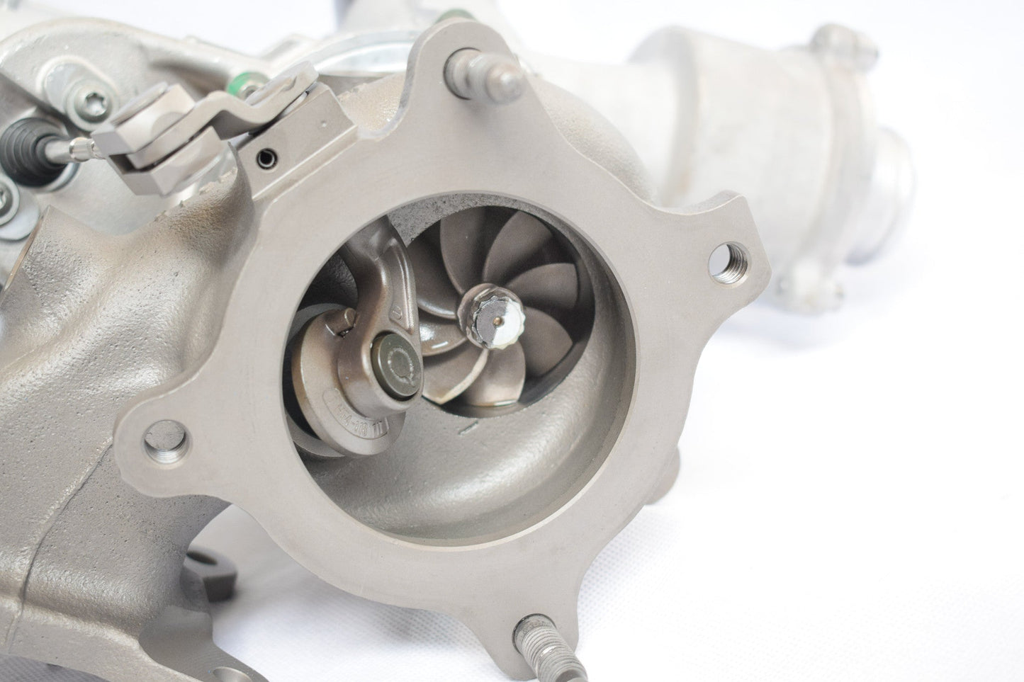 RTMG Hybrid Turbocharger IS450-L For 1.8 & 2.0 TFSI EA888 Gen 3 - Audi A4 / A5 / A6 B8.5 & B9