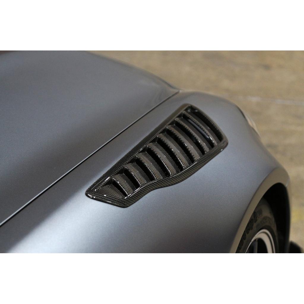 APR Mercedes Benz AMG GTR Pro Fender Vents 2020